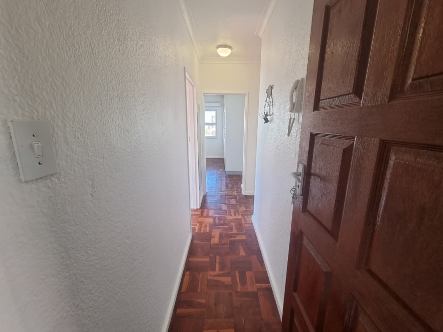 To Let 2 Bedroom Property for Rent in Tamboerskloof Western Cape